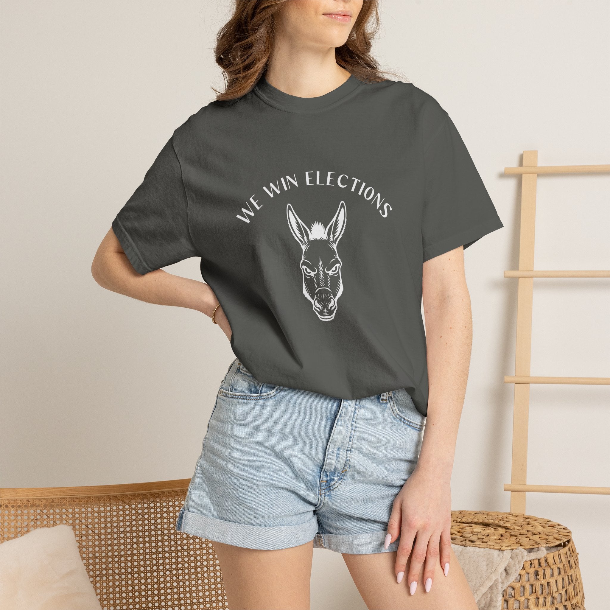 'We Win Elections' (Heavyweight T-Shirt)
